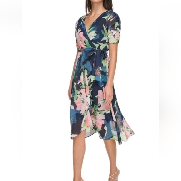 DKNY Tie Waist Floral Print Dress Short Sleeve Lined Women's Size 10 - Picture 3 of 8